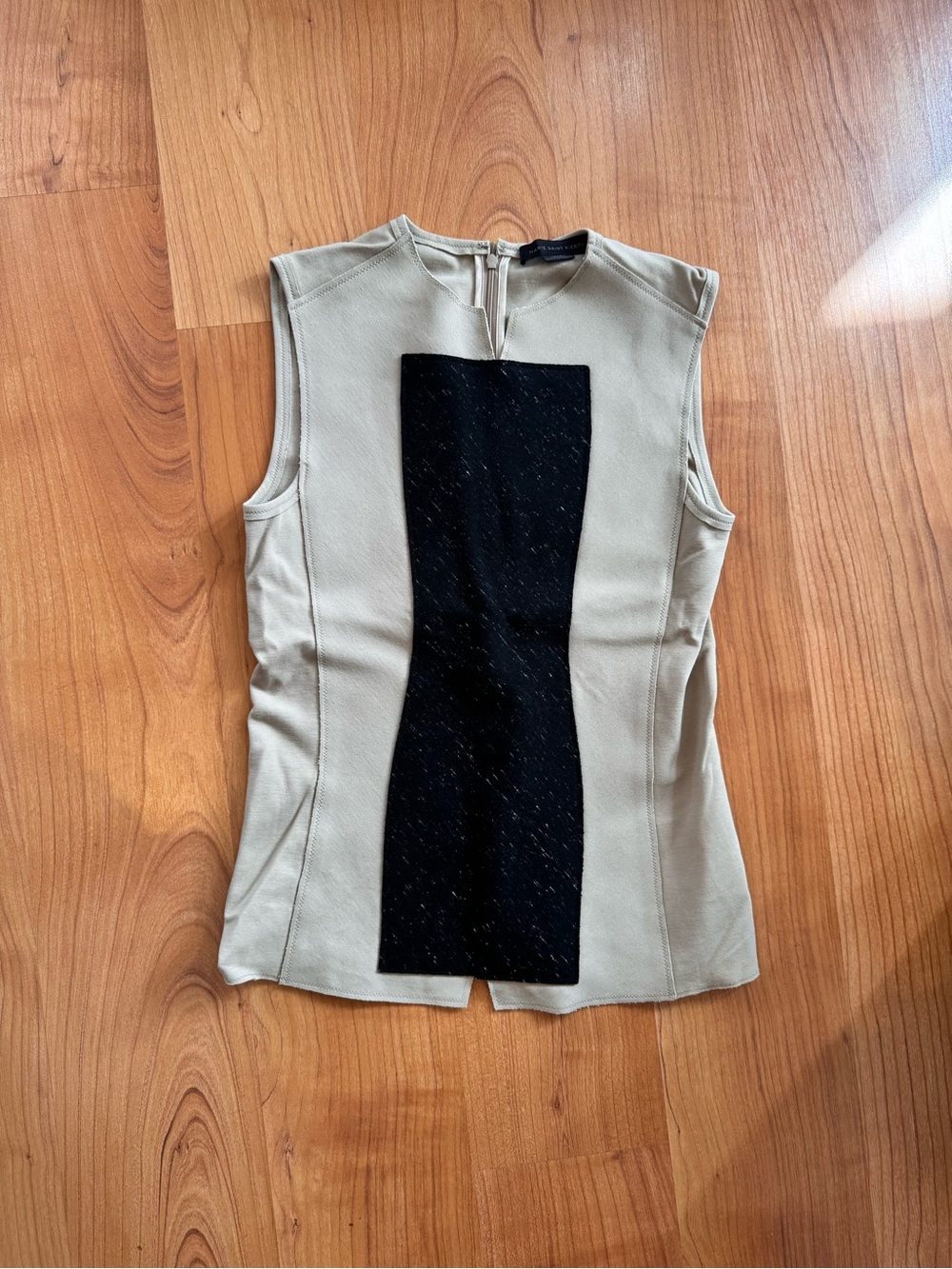 Sleeveless Beige Blouse with Black Center Panel